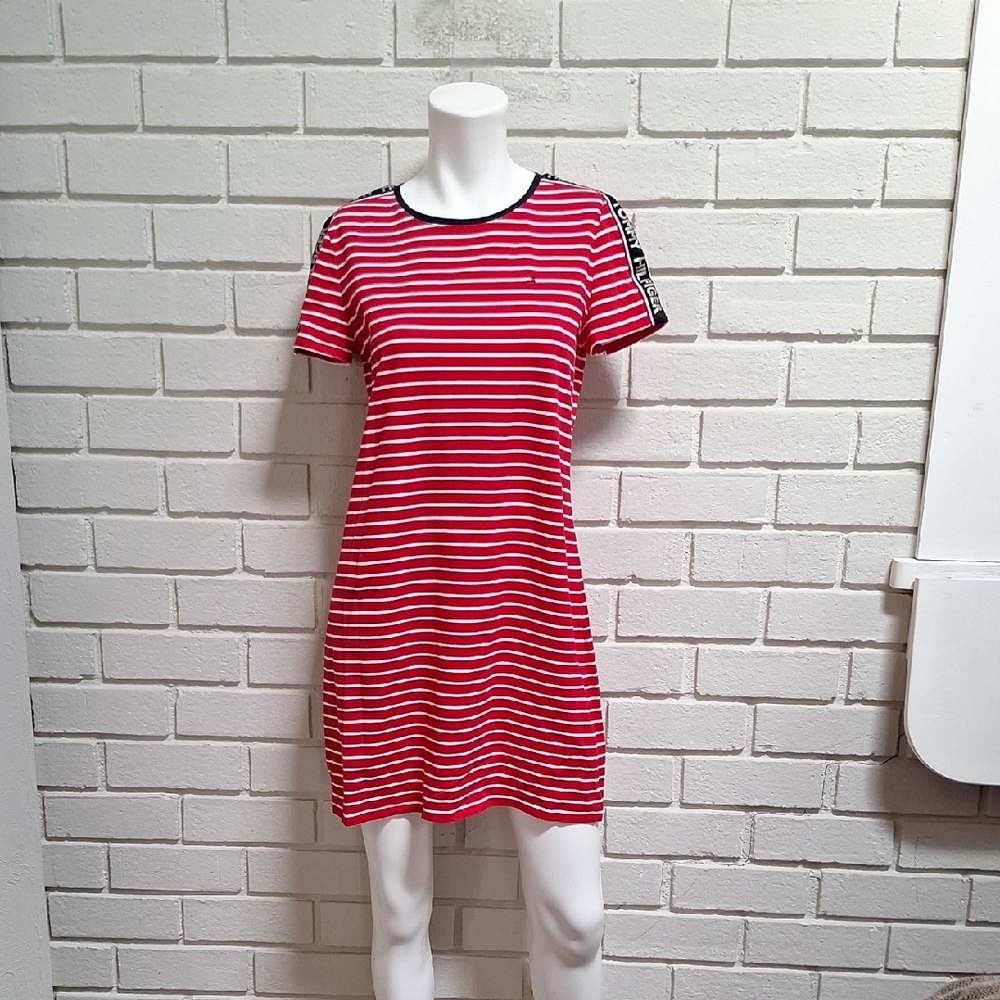 Tommy Hilfiger Red/White  Striped Midi Cotton Dress. Size Medium NWOT